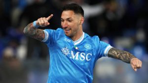 Milano Devine Politano Darbesi: Napoli Zirve Yarışında Öne Geçti