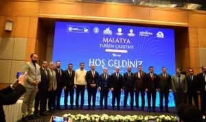 Türkiye turizmde zirveye oynuyor: Dünyaya yön veren ülkeler arasına girdi!